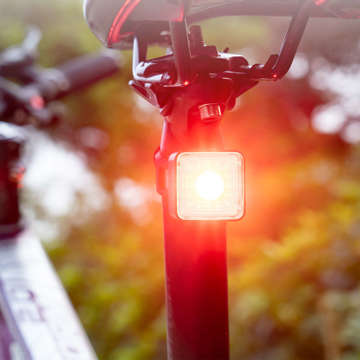 2-in-1 Alogy Fahrrad-Rücklicht, intelligente Fahrrad-Taschenlampe, wasserdichtes Vorder- und Rücklicht, 120 lm, IP66