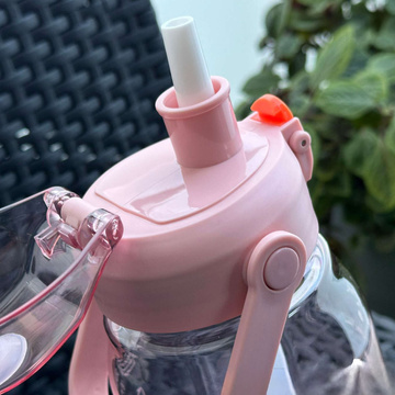 Motivierende Trinkflasche mit Strohhalm, 1,5 l, Erinnerung, motivierender Messbecher, Henkel, rosa