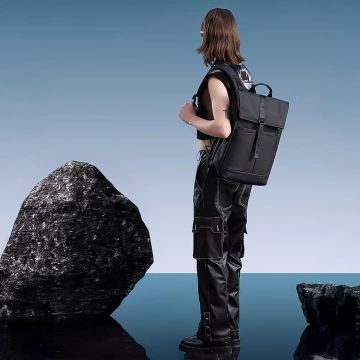 Bange wasserdichter Rucksack für 15,6-Zoll-Laptop, Stadtreisender, 45 x 30 x 16 cm, für Arbeit, Flugzeug, Herren, Damen, mit USB-Anschluss Schwarz