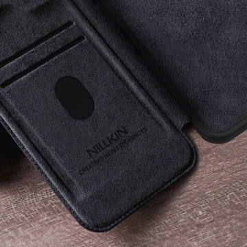 Hülle für Samsung Galaxy S25 Nillkin Qin Pro Schwarz mit Flip