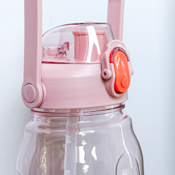 Motivierende Trinkflasche mit Strohhalm, 1,5 l, Erinnerung, motivierender Messbecher, Griff, rosa Waschbürste