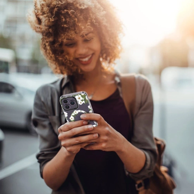 Etui ochronne MagMood do MagSafe do iPhone 15 Pro spring daisy