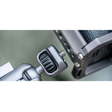 Anbringen des PGYTECH Magic Arm (P-CG-009) Zubehörs an Kameras/Gimbals