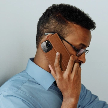 Etui Dux Ducis Skin X2 do iPhone 14 Pro Max pokrowiec z magnetyczną klapką brązowy