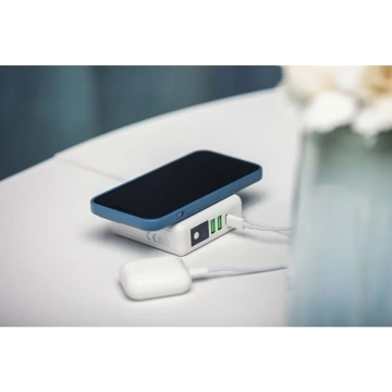 Forcell 4in1 Reiseladegerät 8000mAh QC3.0 USB-C Powerbank Induktion