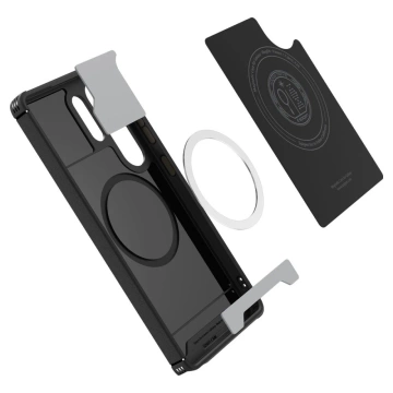 Etui do Samsung Galaxy S25 Ultra Matte Black Spigen Core Armor Mag MagSafe