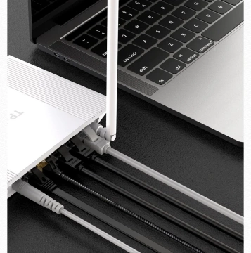 Kabel UGREEN Ethernet Patchkabel RJ45 Cat 6 UTP 1000Mbps 5m schwarz (20162)