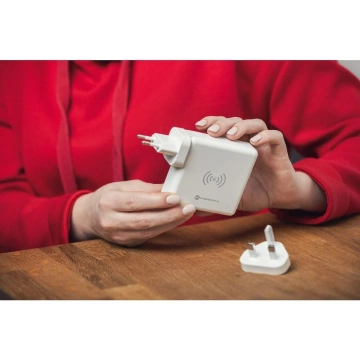 Forcell 4in1 Reiseladegerät 8000mAh QC3.0 USB-C Powerbank Induktion