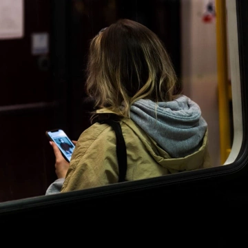 Szkło prywatyzujące Hofi Anti SPY Glass Pro+ do iPhone 14 Pro Privacy