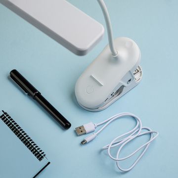 LED-Schreibtisch-Nachtlicht, Lesepult mit Clip, Clip-Lampe, Touch 3 Modi, kabelloses USB-Kabel, Weiß