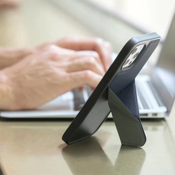 UNIQ-Hülle Transforma iPhone 12 Pro Max 6,5 "rot / rot