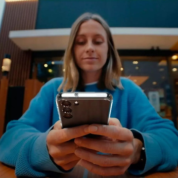 Etui ochronne na telefon Spigen Ultra Hybrid Case obudowa do Samsung Galaxy S23 Crystal Clear