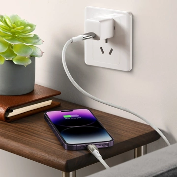 Baseus Glimmer Series kabel do szybkiego ładowania USB-C - Lightning 480Mb/s PD 20W 2m czarny